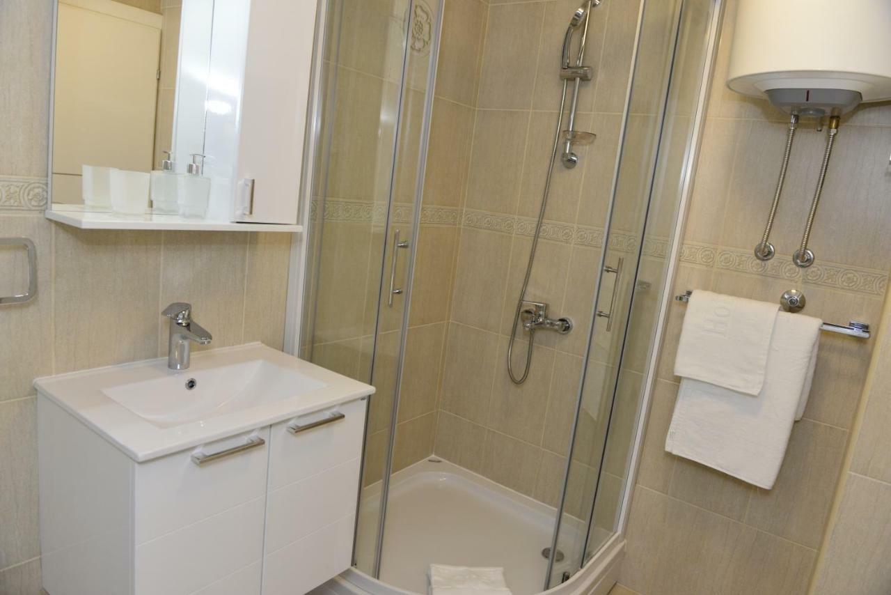 Apartmani Stefanija Tivat Exterior photo